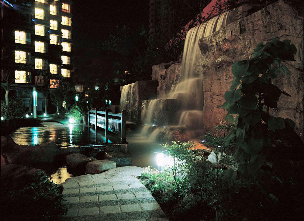 Howard Johnson All Suites Shanghai Exterior photo