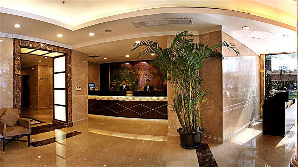 Howard Johnson All Suites Shanghai Exterior photo